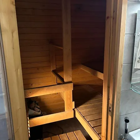 Cozy With Private Sauna In A Peaceful Area * Ελσίνκι